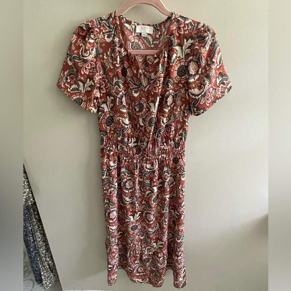 LOFT Floral Midi Dress Small Petite